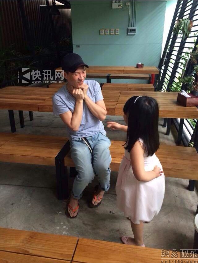 СŮ��Angela���żһ�Ƭ������