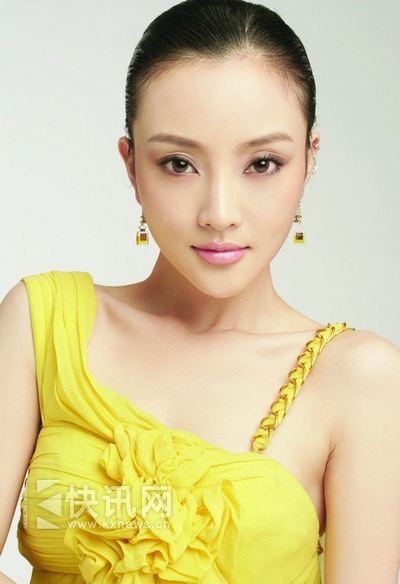 家世背景非常雄厚 揭娱乐圈中真正的千金小姐