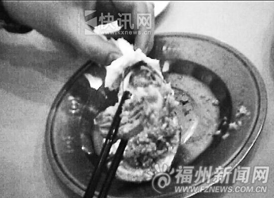 图为旧壳生蚝(来源:福州晚报) 图为旧壳生蚝(来源:福州晚报)